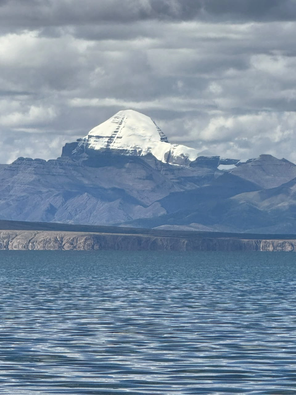 Kailash Express Premium Tour : Beijing fly to Lhasa fly to Purang – Kailash fly to Beijing